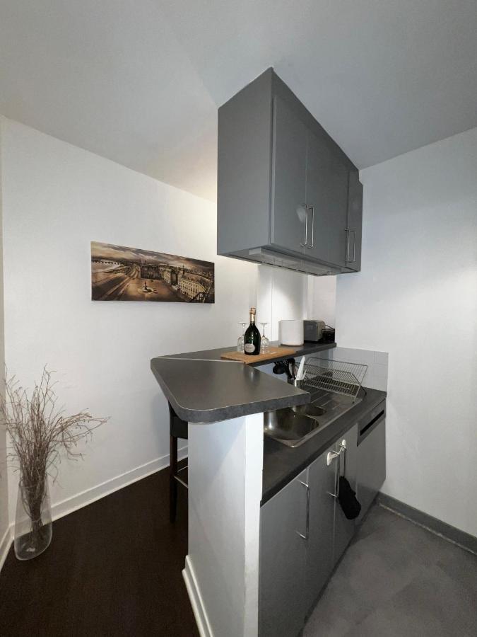 Superbe 2 Chambres Proche Montmartre Paris Exterior photo